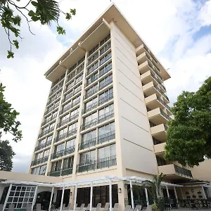 https://courtleigh-hotel.greaterantilleshotels.net